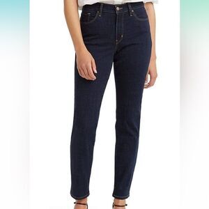 LEVI’S Classic Straight Jeans 💙